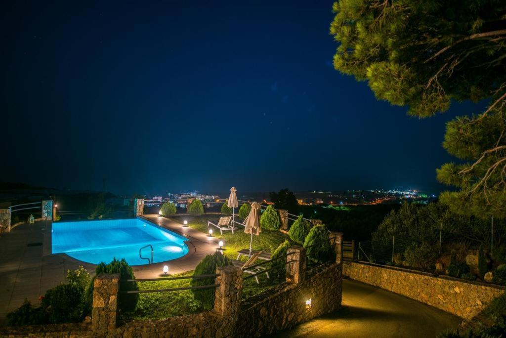 Votana Villa & Apartments Куцунари Екстериор снимка