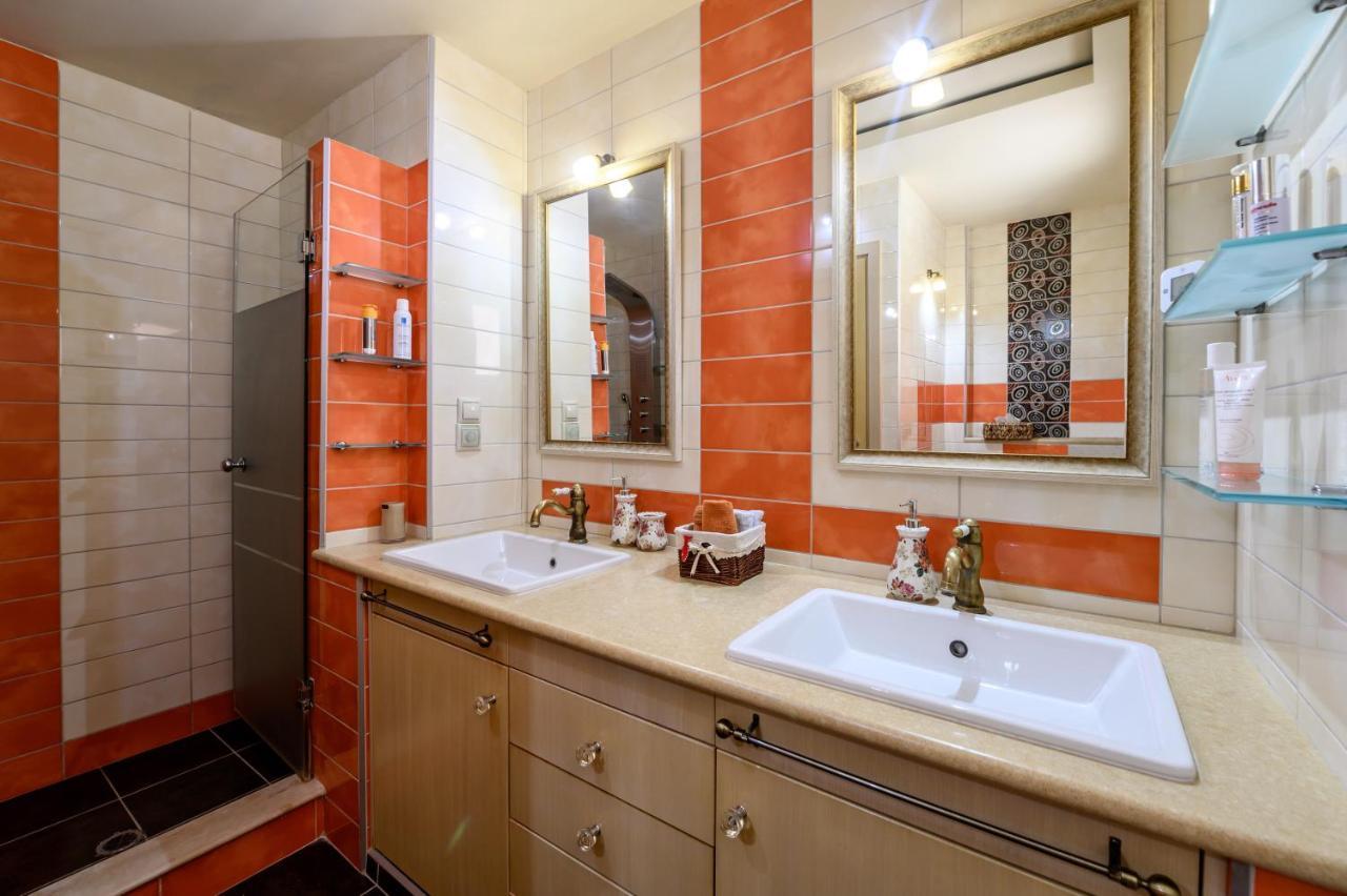 Votana Villa & Apartments Куцунари Екстериор снимка