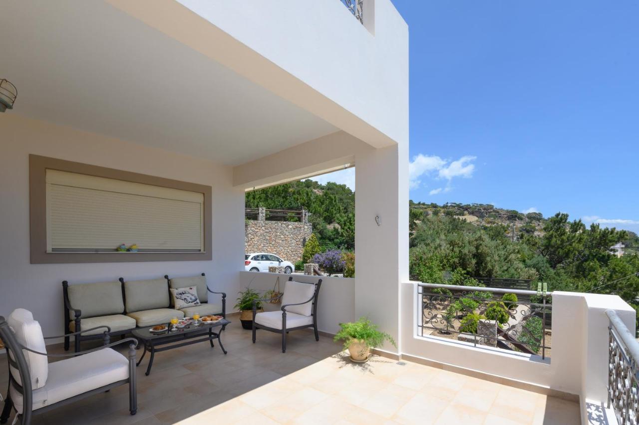 Votana Villa & Apartments Куцунари Екстериор снимка