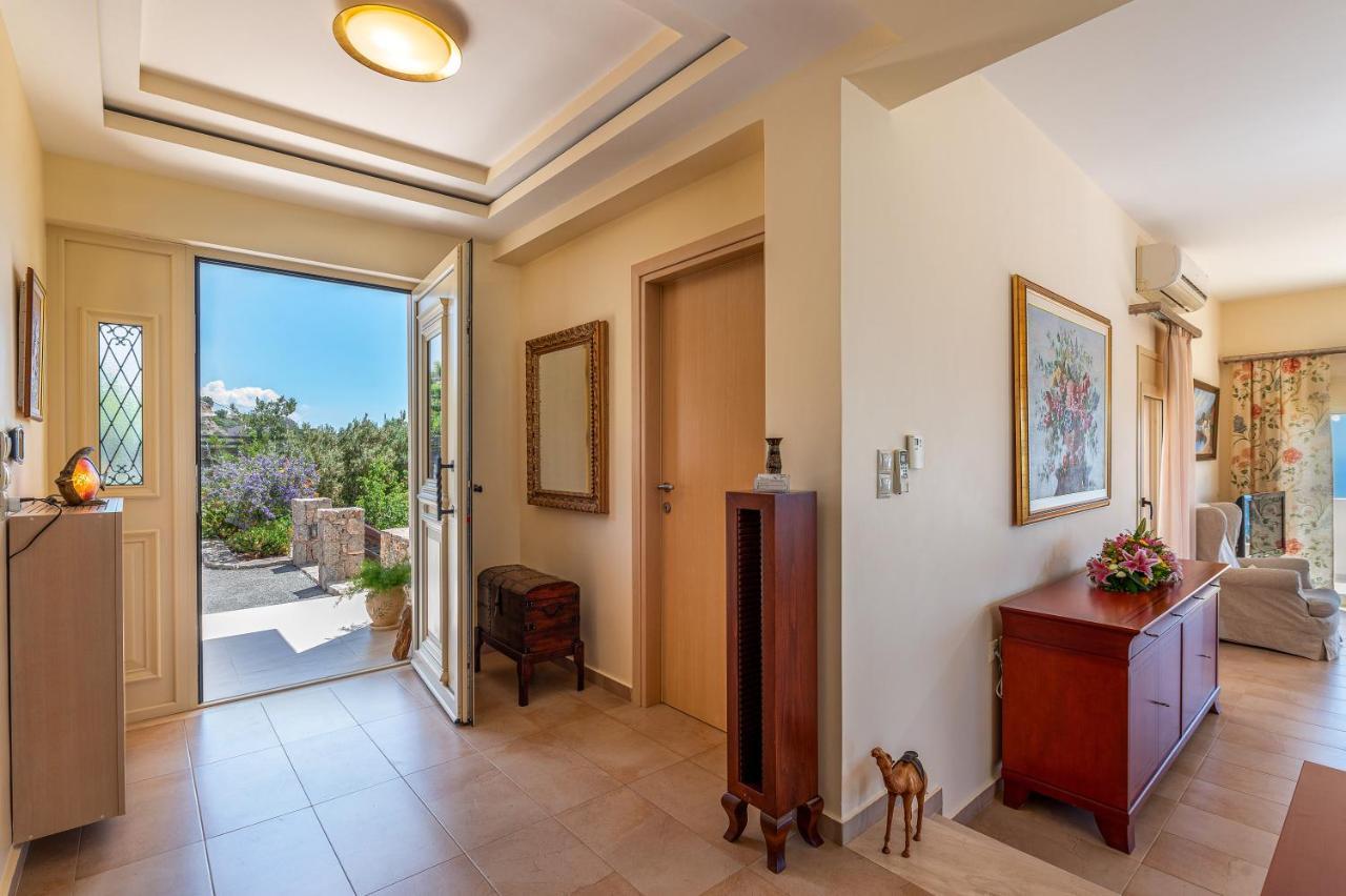 Votana Villa & Apartments Куцунари Екстериор снимка